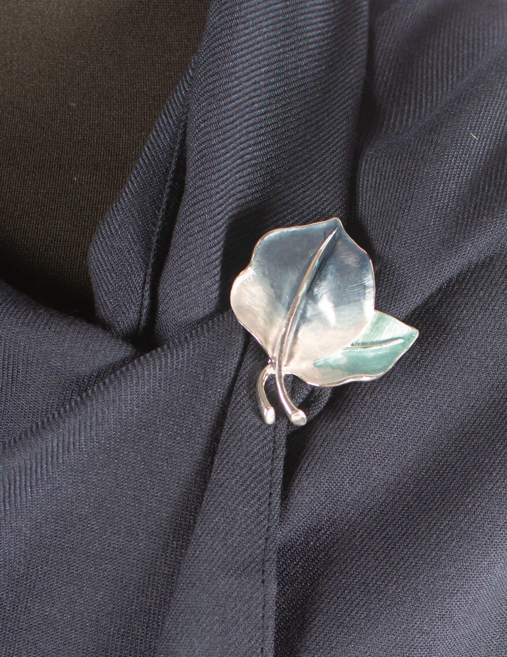 Brooch | Double Leaves | Blue