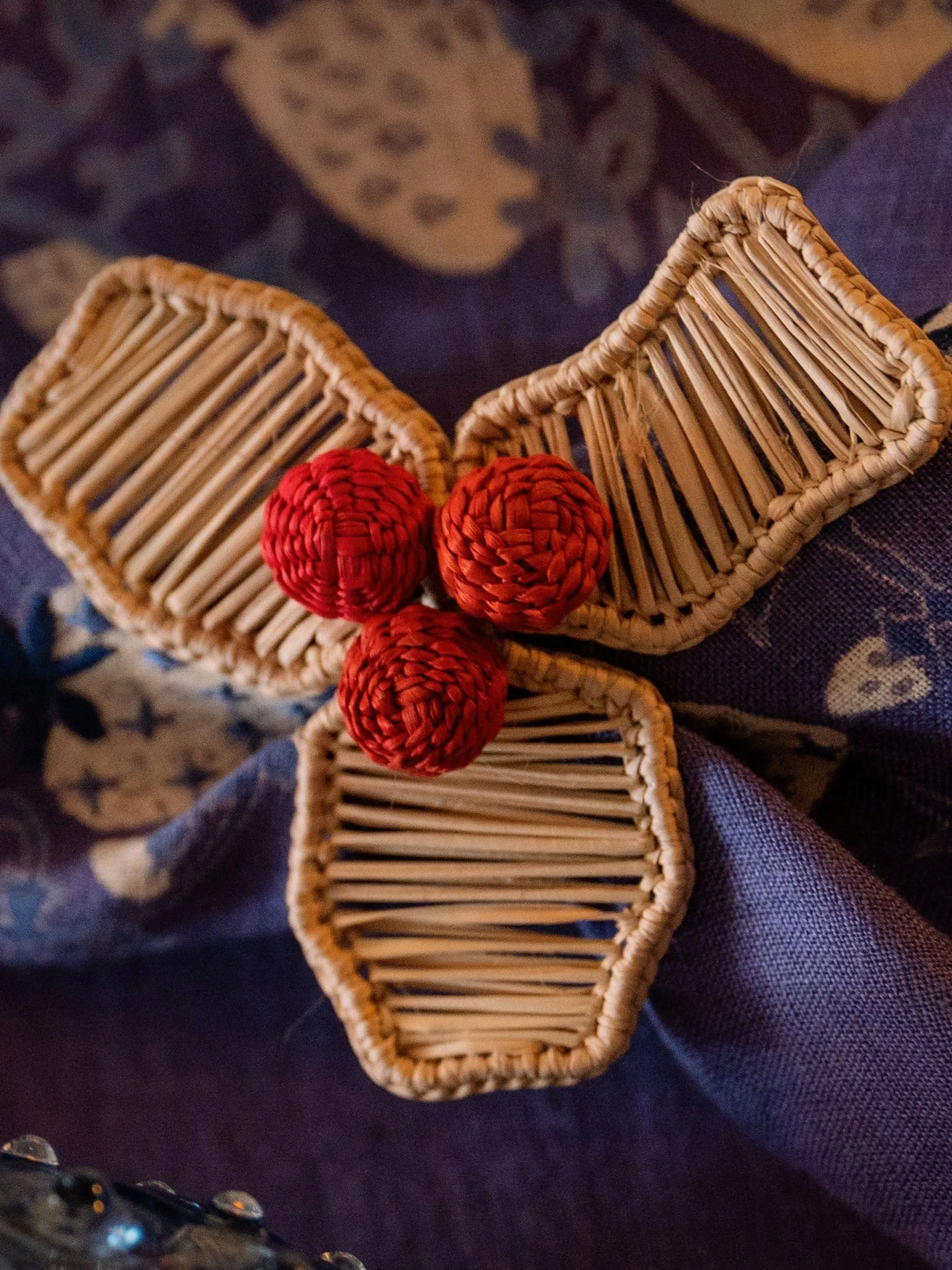 Christmas holly napkin rings (set of 4)