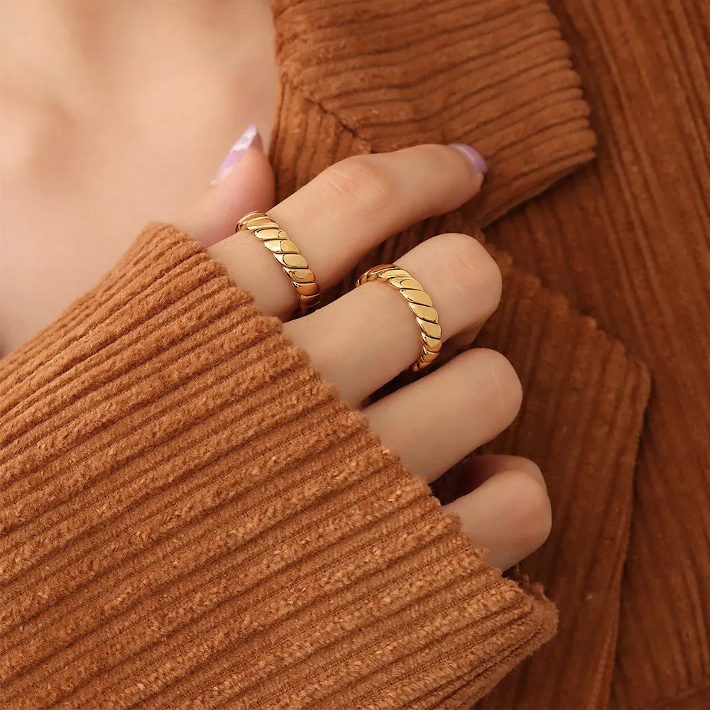 Fashion Stainless Steel Rings for Women French Luxury Design Gold Color Geometric Plain Ring Jewelry Gift