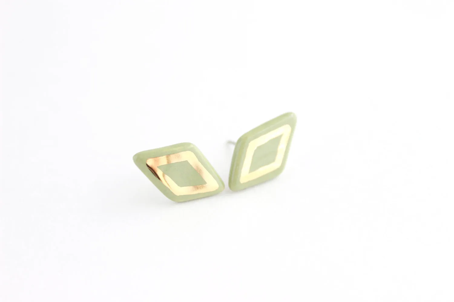 Gold Diamond Stud Earrings