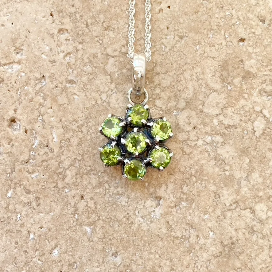 Peridot Seven Gem Pendant - Fiore