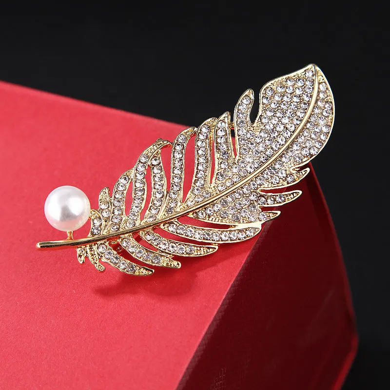 SB338 - Feather leaf Brooch