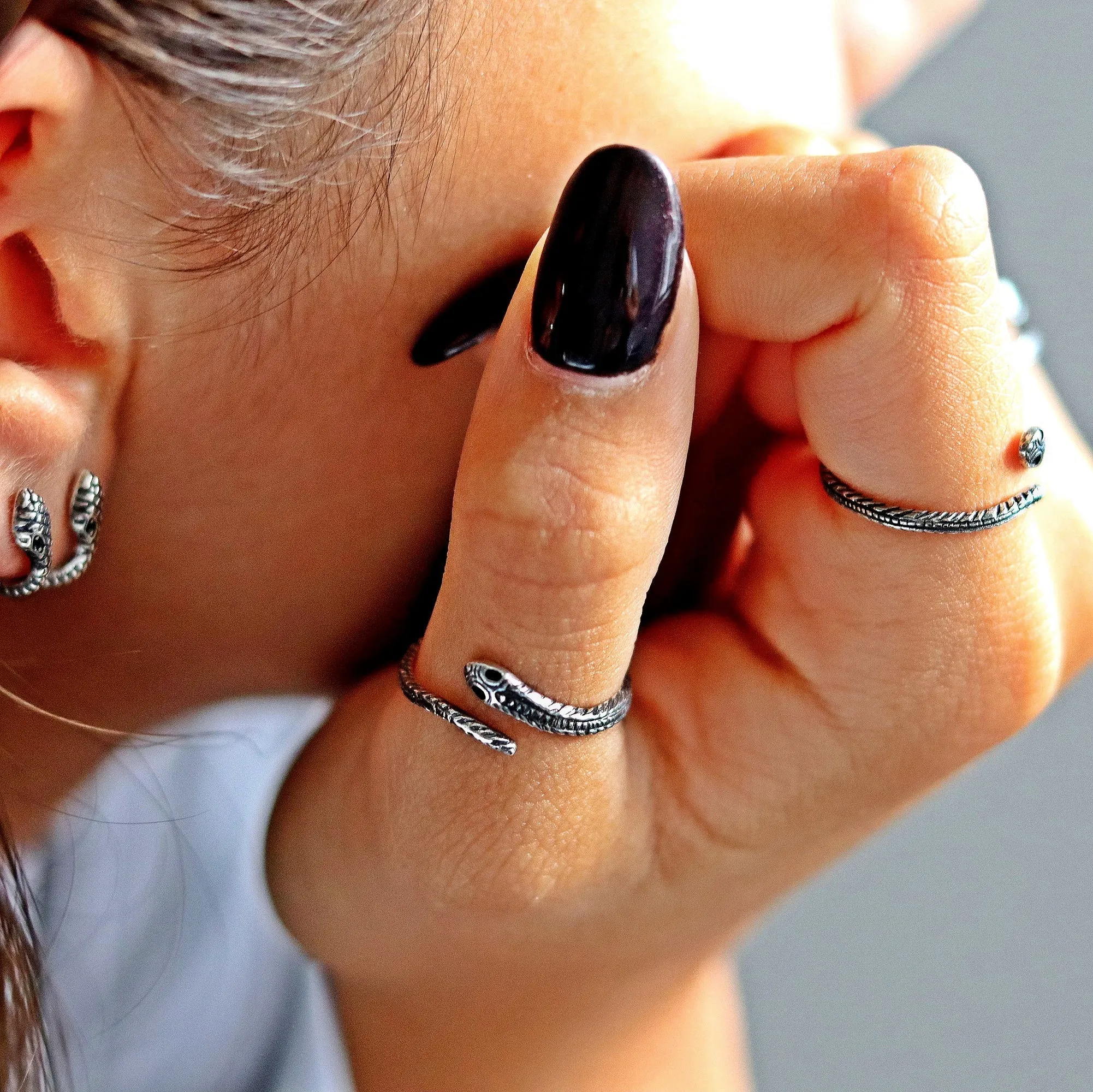 Snake Thumb Ring