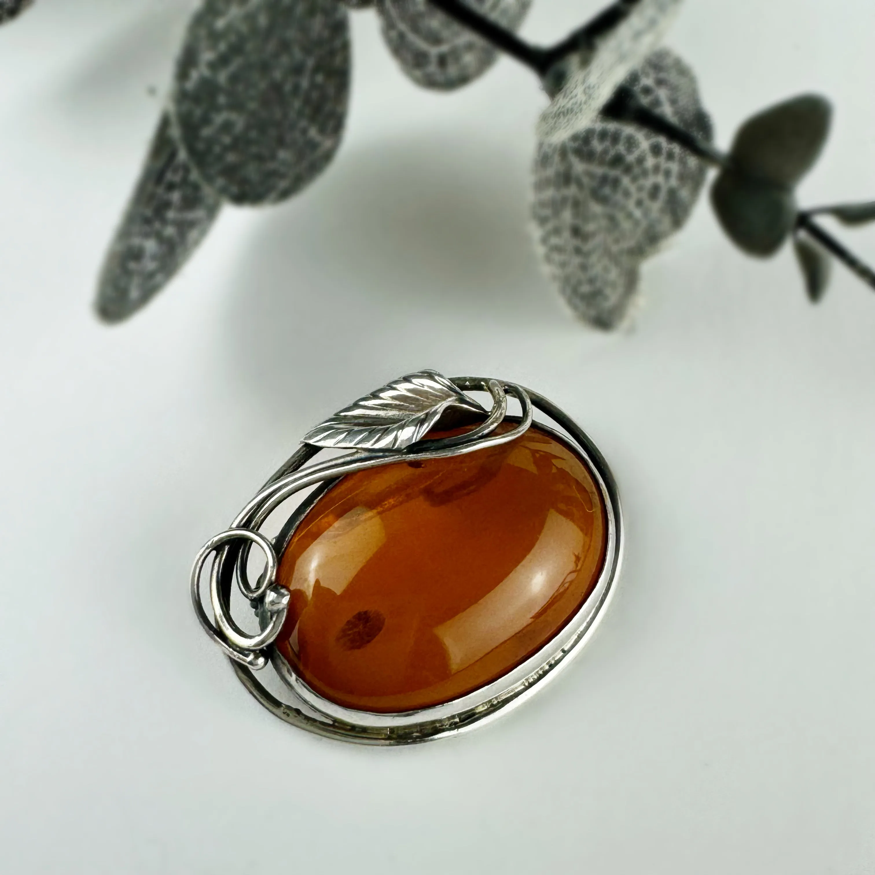 Sunlit Amber Brooch - VBR111