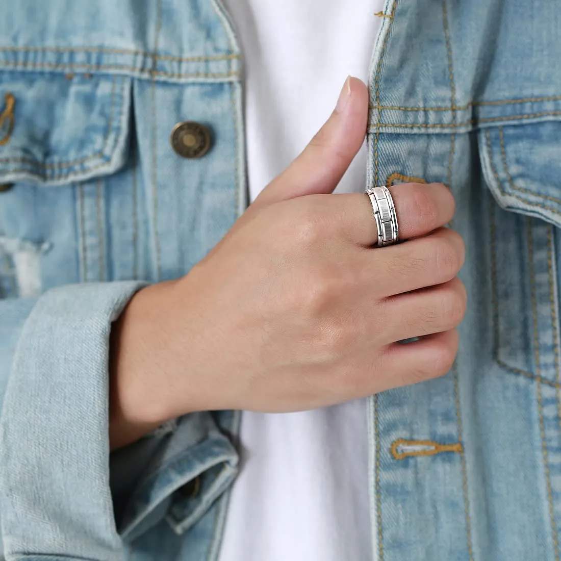 Yellow Chimes Silver Rings For Men | Pack of 1 Stainless Steel Grey Men Ring | Brick Design Grey Finger Ring for Boys | Ideal Gift For Men and Boys